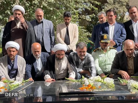 مزار شهدای نظرآباد گلباران شد