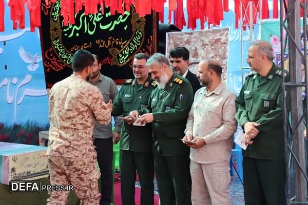 بزرگداشت شهدا و تجلیل از سربازان در چهارمین روز از دومین کنگره ۳۰۰۰ شهید استان سمنان