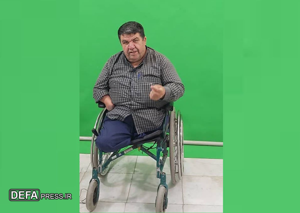 زندگی عادی یک جانباز با دو پا و یک دست قطع‌شده