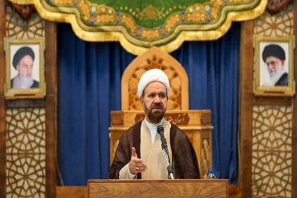 ملت ایران با ایمان، ایثار و رهبری الهی در دفاع مقدس به پیروزی رسیدند