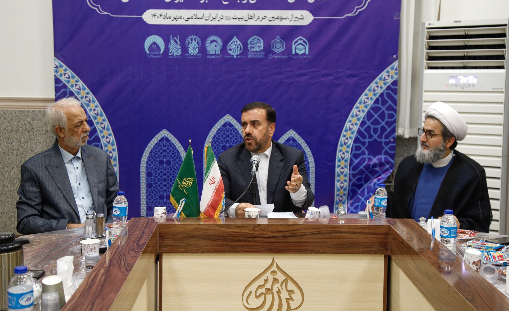 بازخوانی نقش زیارت در شکل‌گیری انسجام اجتماعی جامعه