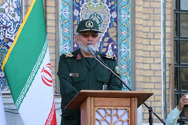 سردار ادیبی: ملت ایران هرگز در برابر زور و تهدید تسلیم نمی‌شود