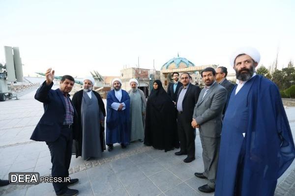 بازدید رئیس سازمان هیأت‌ها و تشکل‌های دینی از موزه دفاع مقدس و مقاومت همدان + تصاویر