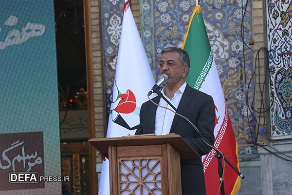 هر وجب از خاک ایران آغشته به عطر ایثار و شهادت است