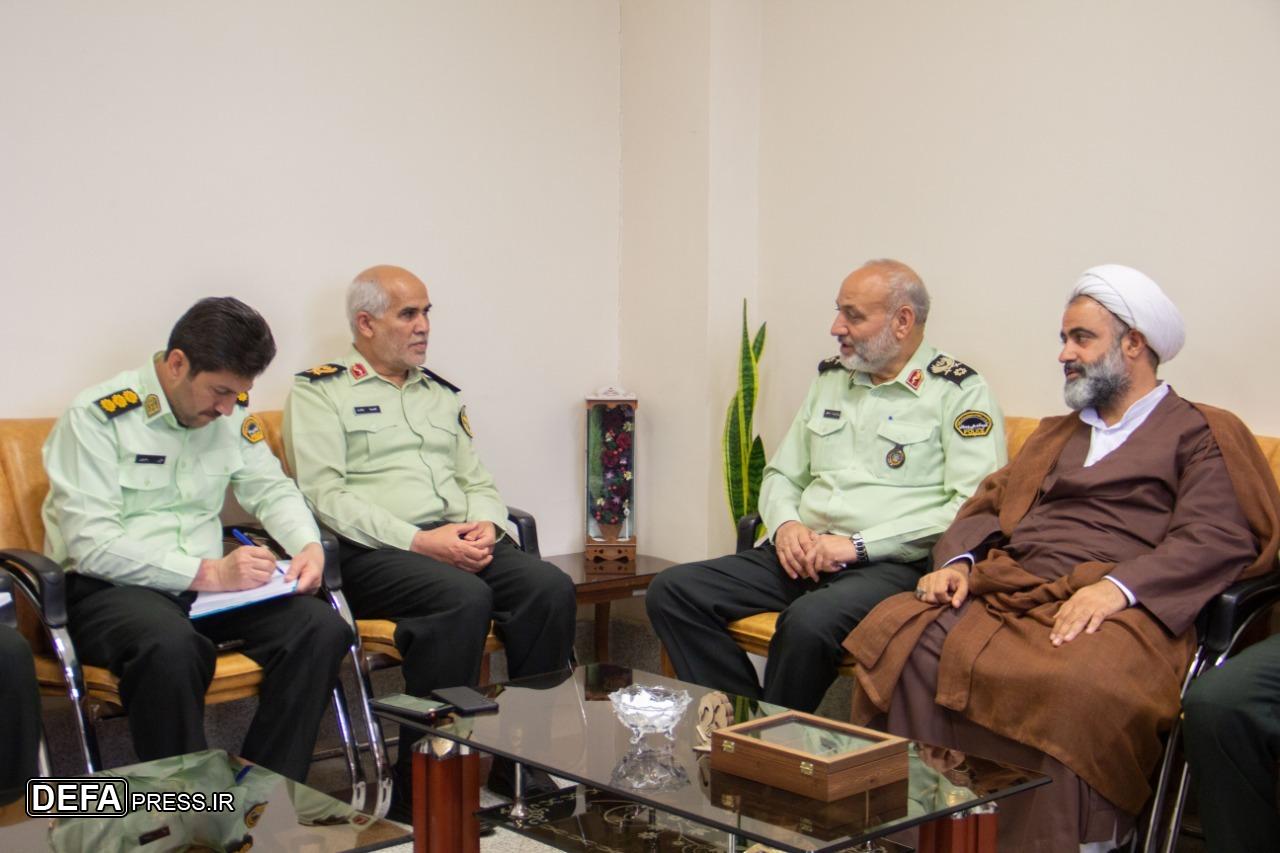 پیگیری برای احیا و ترویج فرهنگ دفاع مقدس در استان با تمرکز بر مستندسازی و جذب نسل جوان