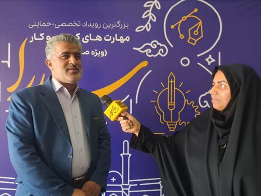 وقتی جوانان خلاق، جرقه‌های نوآوری را در دل کویر روشن می کنند