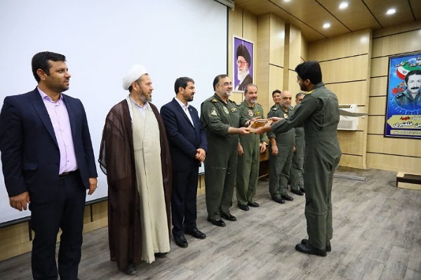 تصاویر/ برگزاری مراسم دانشآموختگی خلبانان پایگاه شهید «نوژه» همدان