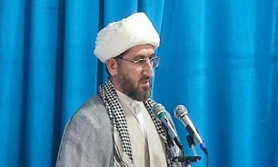 حجت الاسلام امیدی: پشتیبانی نیرو‌های مسلح، استکبار جهانی را به‌زانو درآورده است.