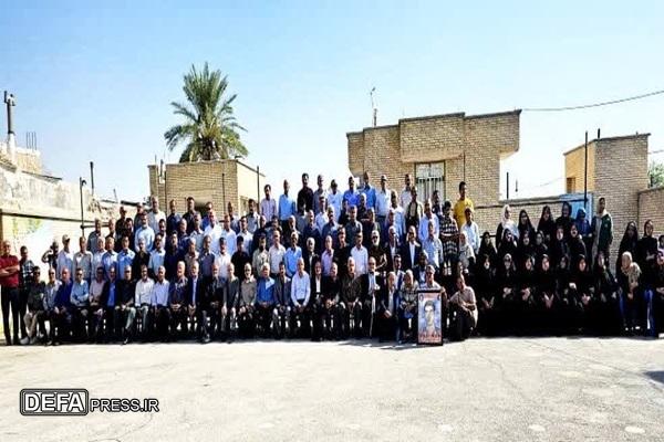 سومین همایش «معلم خوبم» بمناسبت هفته دفاع مقدس در لامرد برگزار شد