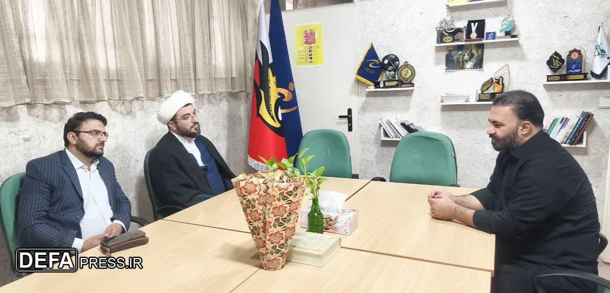 گسترش همکاری آستان مقدس حضرت معصومه (س) و سازمان بسیج هنرمندان قم
