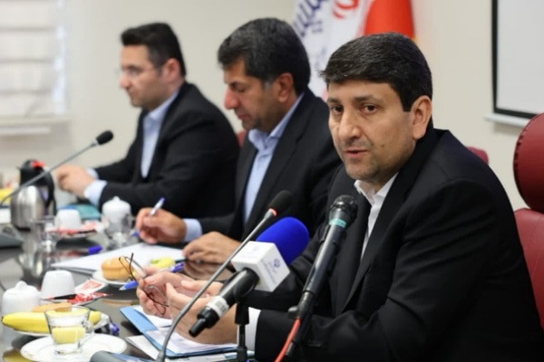 لزوم توسعه زیرساخت‌های ارتباطی در مناطق محروم تا مراکز شهری