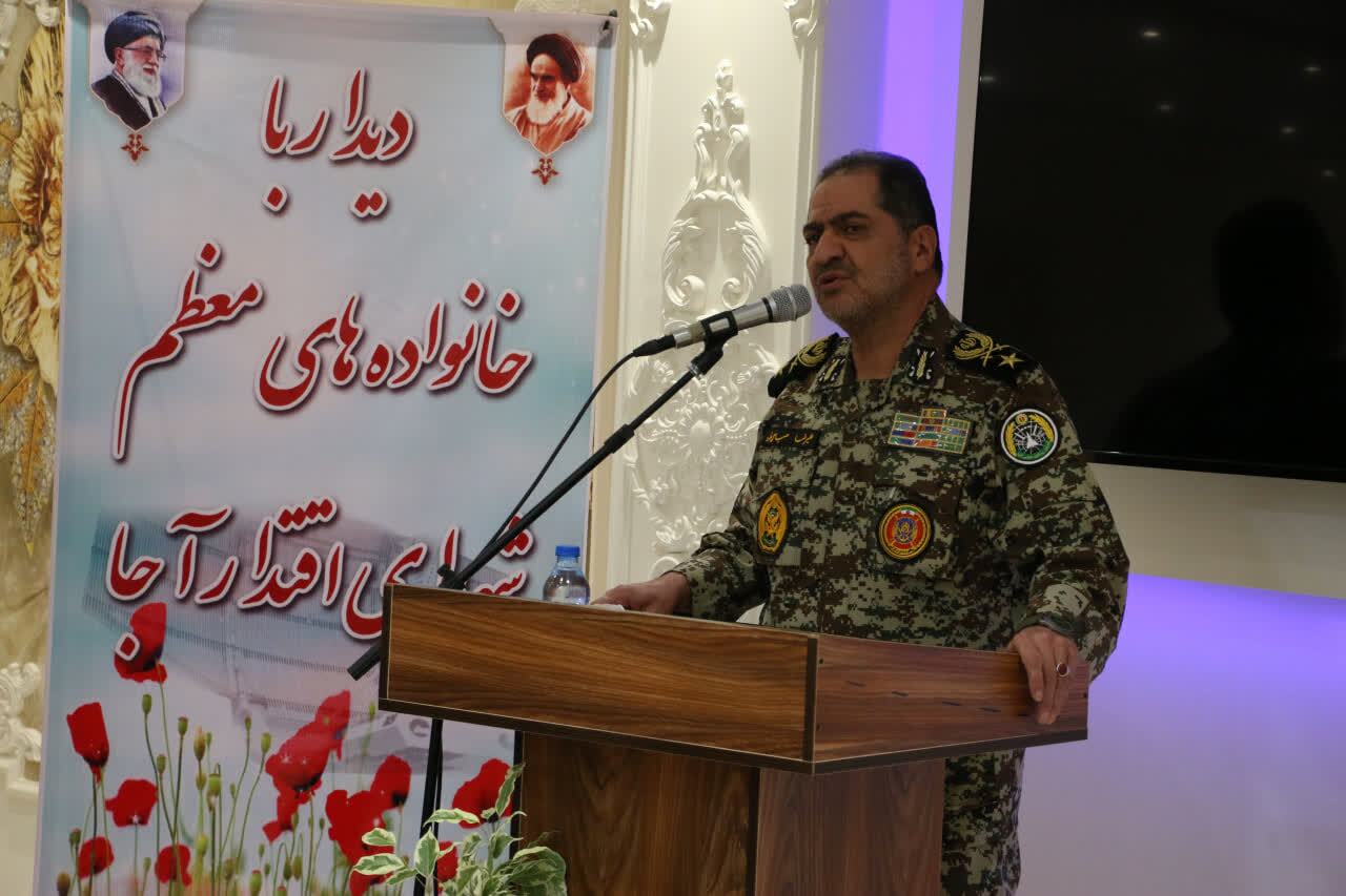 پدافند هوایی ارتش در کنار پدافند نیروی هوافضای سپاه حماسه های درخشانی از ایثار و مقاومت را رقم زدند