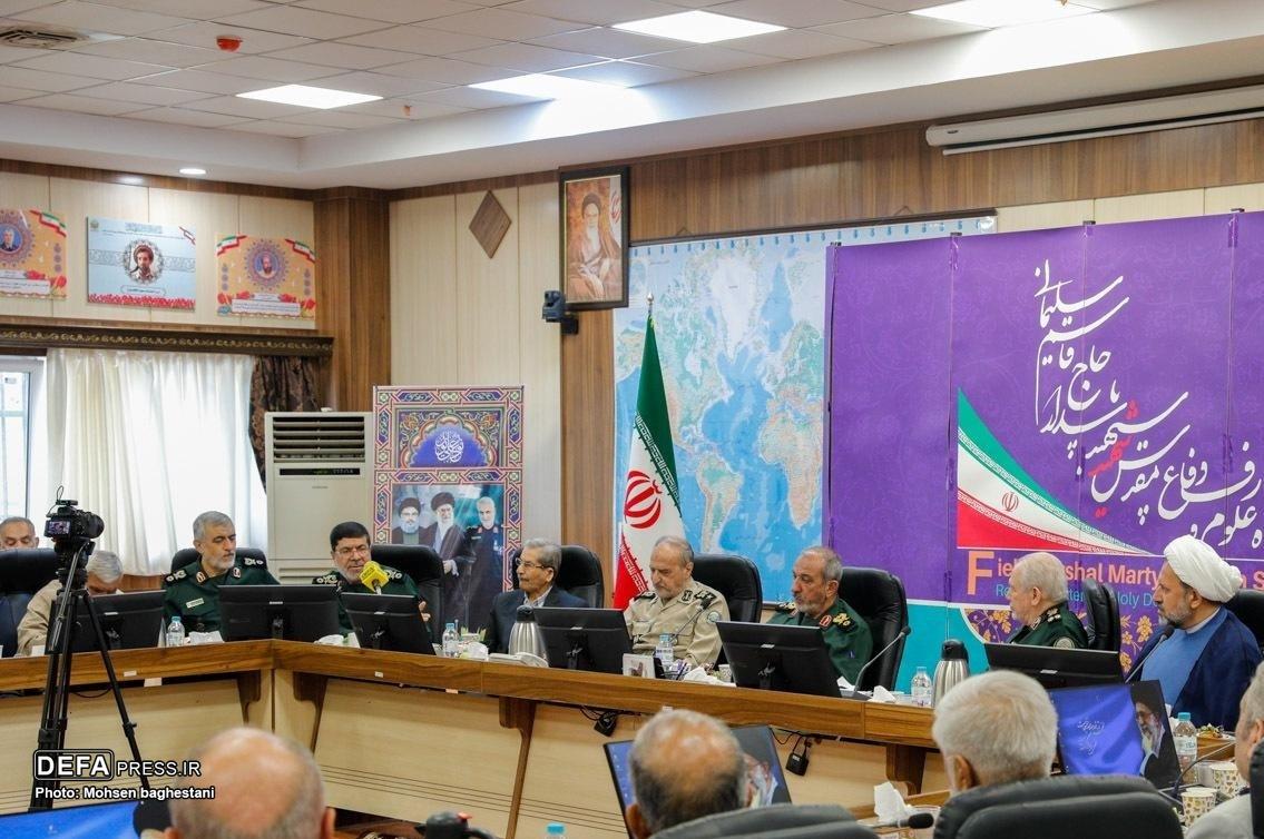 فرماندهان دفاع مقدس درباره نقش مثلث «رهبری-نیرو‌های مسلح-رسانه» در جنگ ۱۲ روزه چه گفتند؟