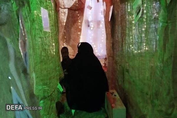 استقبال بی‌نظیر مردم از غرفه سمعی بصری اداره کل حفظ آثار و نشر ارزش‌های دفاع مقدس و مقاومت خراسان جنوبی