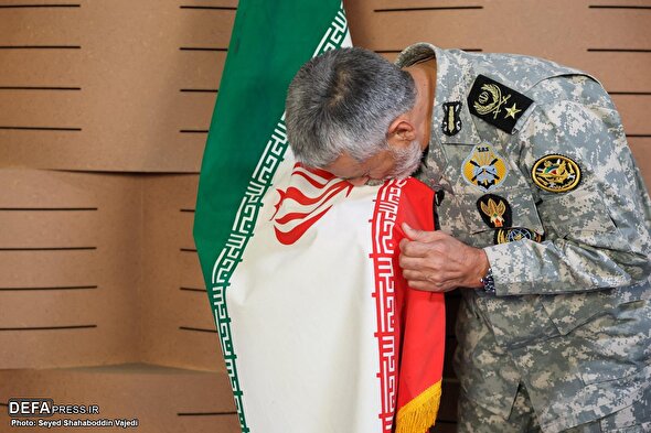 گفت‌وگوی ویژه‌برنامه «منور» با دریادار سیاری