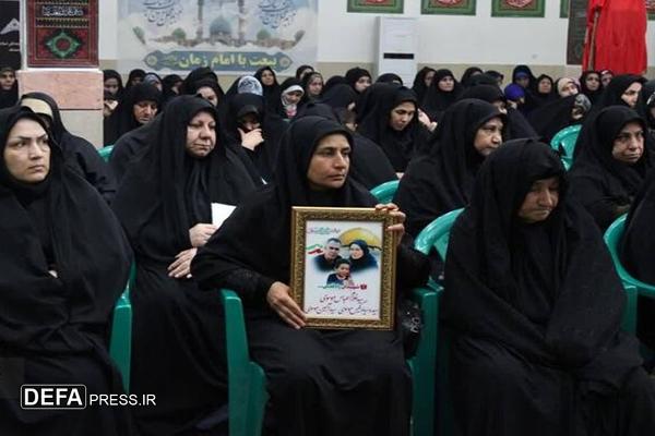 یادواره ۱۲۴ زن شهیده اندیمشک برگزار شد