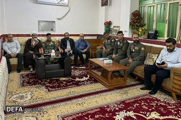 تجلیل از خانواده شهید مکوندی در مسجدسلیمان