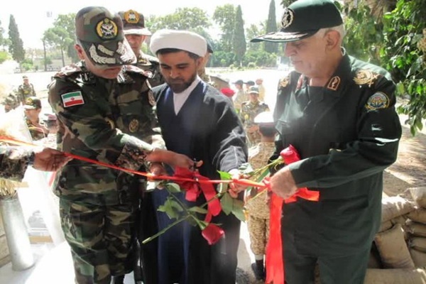 تصاویر/ افتتاح یادمان شهید گمنام مرکز آموزش زرهی شهید «اکبر کرمی» نزاجا در شیراز