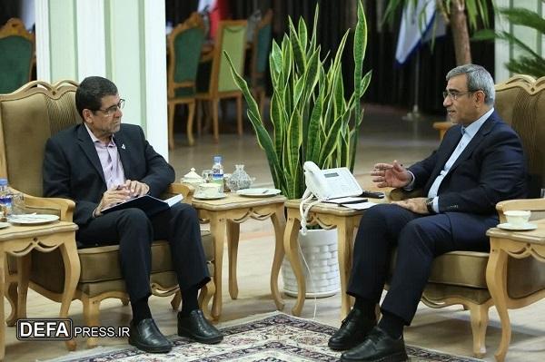بررسی راههای افزایش تعامل دانشگاهیان با دولت و بخش خصوصی