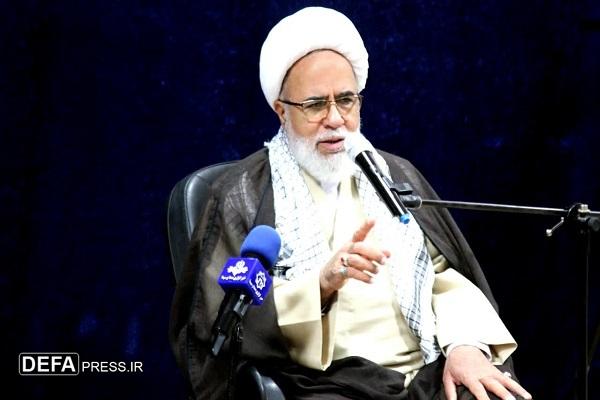 نسل دفاع مقدس برای همیشه تبدیل به نسلی تاریخی و الگو برای همه نسل‌ها است