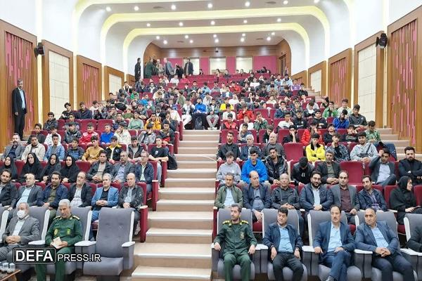 افتخارآفرینی در عرصه‌های جهانی را مرهون خون شهدا هستیم