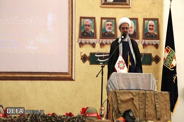 حقایق دفاع مقدس برای جلوگیری از تحریف و فراموشی ثبت شود