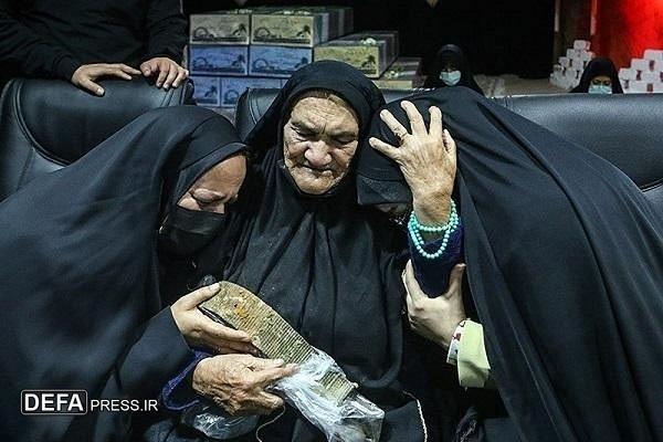 زن؛ از دفاعِ مقدس تا حماسه امروز
