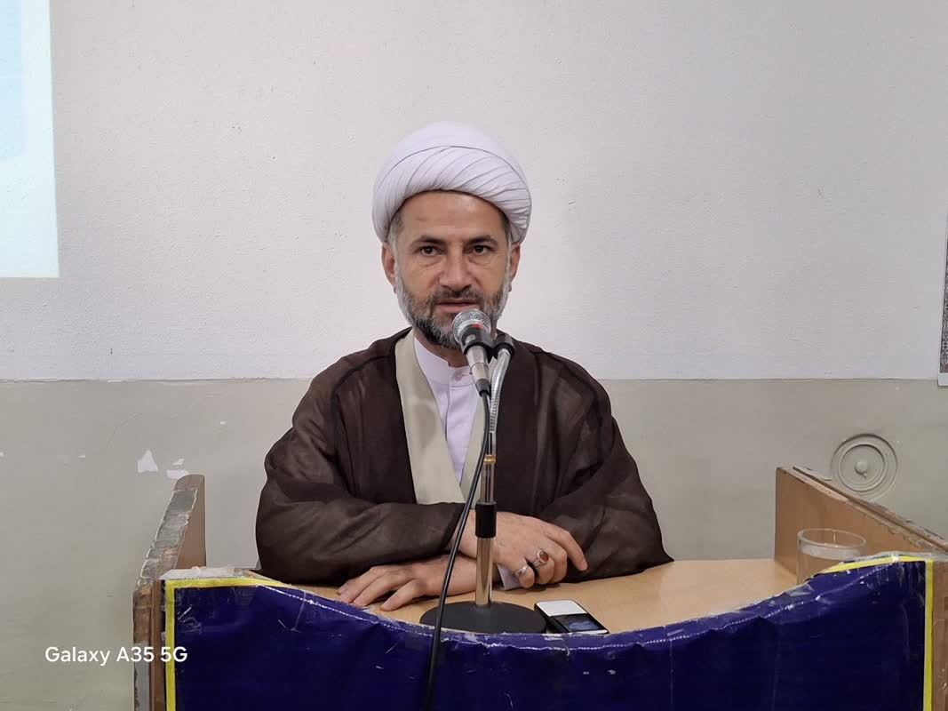 تقابل حق و باطل ادامه‌دار است؛ پیروزی با خداباوری تضمین شده