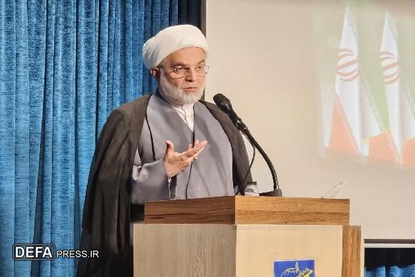 باید صریح و بدون ملاحظه حقایق را بیان کنیم و در برابر شبهات سکوت نکنیم