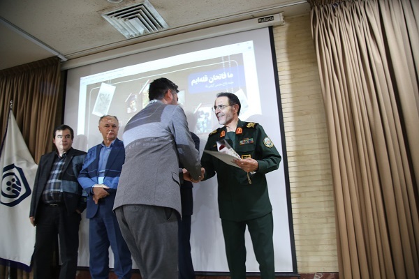 تصاویر/ تجلیل از جمعی پیشکسوتان دفاع مقدس درسازمان تامین اجتماعی استان آذربایجان غربی