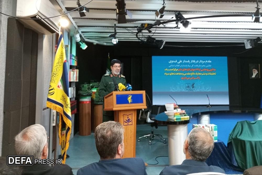 سردار شریف: مأموریت مرکز برای گردآوری استاد دفاع مقدس ۱۲ روزه/ اولویت مرکز اسناد تولید آثار با کیفیت و فاخر است