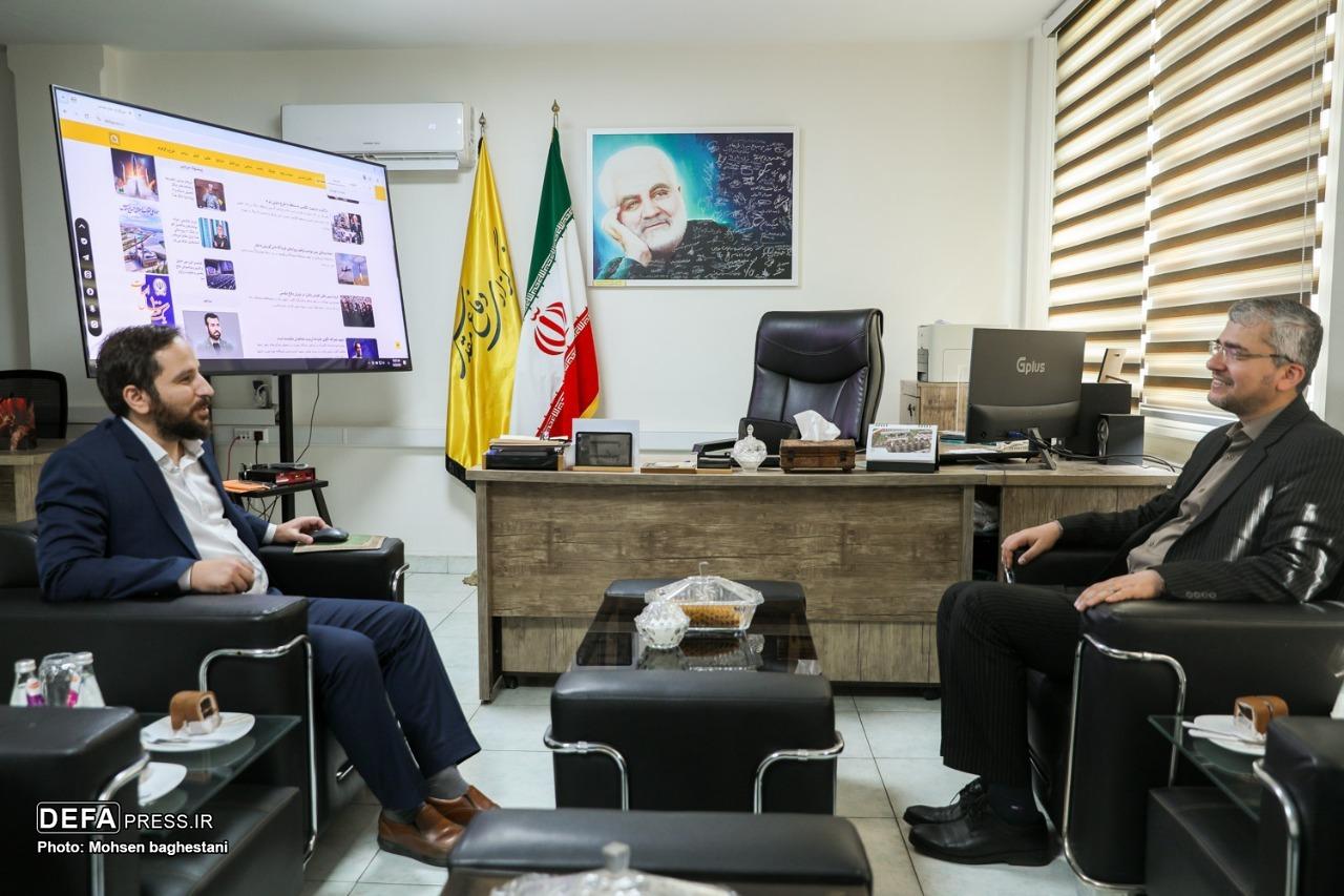 سخنگوی کمیسیون امنیت ملی مجلس از خبرگزاری دفاع‌مقدس بازدید کرد