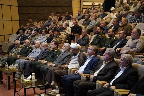 فیلم/ تجلیل از پیشکسوتان دفاع مقدس در همدان