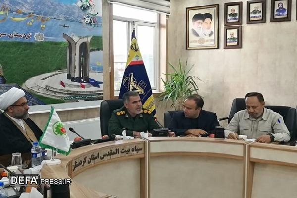 جنگ ما جنگ حق و باطل است و تا نابودی کامل جبهه استکبار ادامه دارد