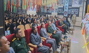 برگزاری آیین گرامیداشت شهدای جنگ 12 روزه در خرم آباد+ تصاویر