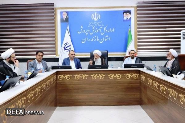 پیوند خانواده، مدرسه و مسجد امری ضروری است