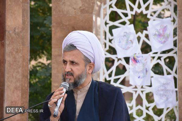 تا زمانی که بسیج هست خدشه ای به نظام و ولی فقیه وارد نخواهد شد