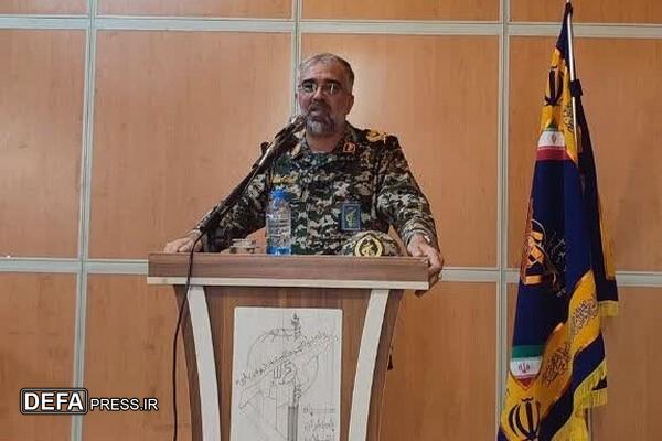 جایگاه والای پیشکسوتان و رزمندگان در انتقال فرهنگ دفاع مقدس به نسل جوان