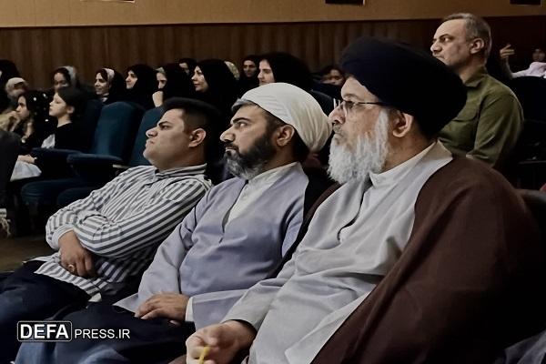 نمایش «بارلو» در بافق به ایستگاه پایانی رسید