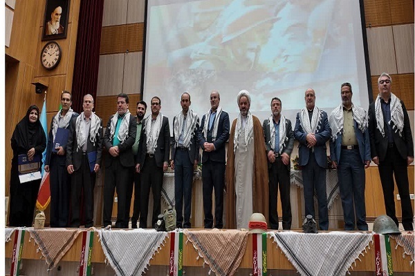 برگزار ی مراسم بزرگداشت هفته دفاع مقدس در دادگستری همدان