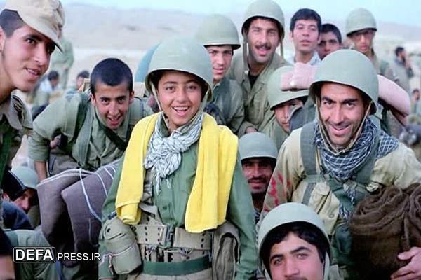 چهل سیزده ساله جاودانه؛ از کلاس درس تا خط مقدم