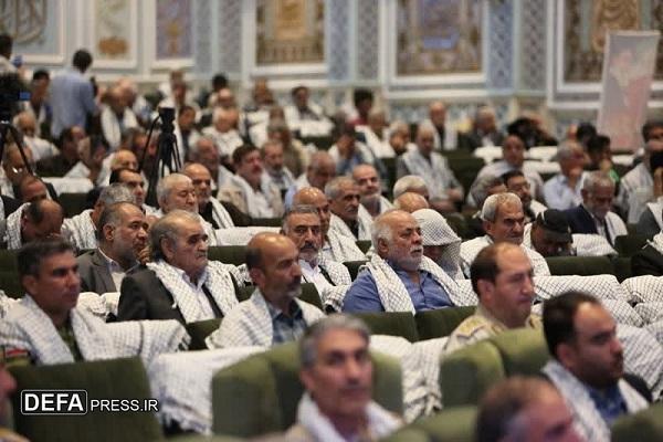 برگزاری اجتماع پیشکسوتان دفاع مقدس و مقاومت خراسان رضوی در حرم امام رضا (ع) + تصاویر
