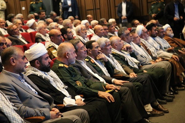 آئین تجلیل از پیشکسوتان دفاع مقدس و مقاومت آذربایجان غربی برگزار شد