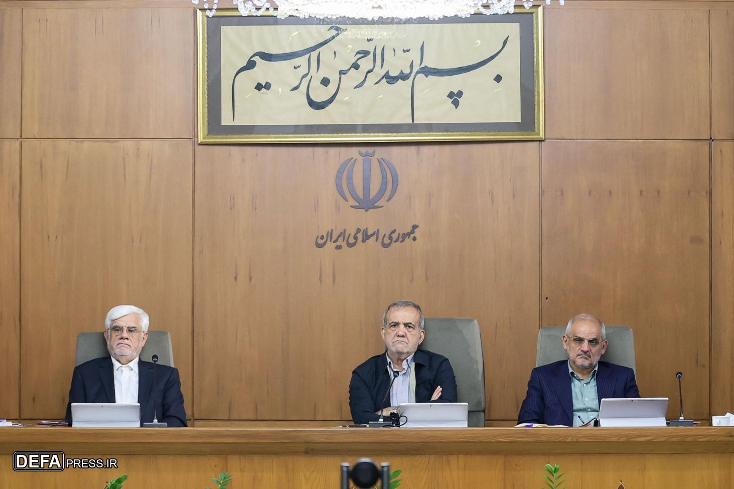 پزشکیان: نظام پرداخت بر اساس عملکرد، هر چه سریع‌تر اجرایی شود