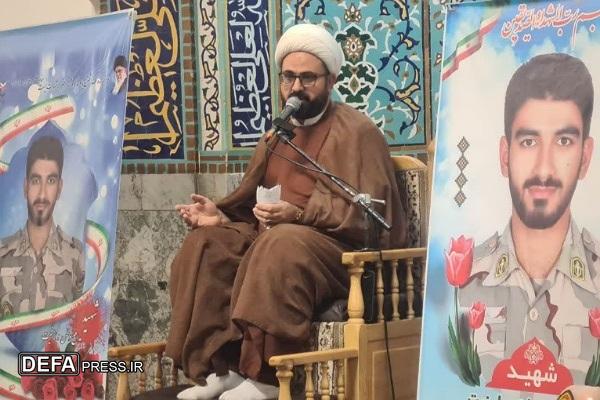 اخلاص رمز ماندگاری نام شهدا در جامعه است.