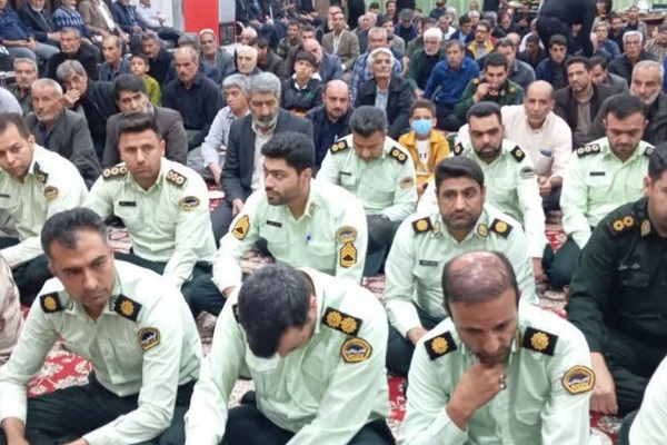 برگزاری مراسم بزرگداشت شهید استوار دوم سجاد صیامی در خضری دشت بیاض