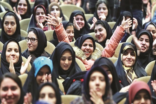 رویکرد مدیران دانشگاه‌ها به فعالیت‌های فرهنگی باید تغییر کند