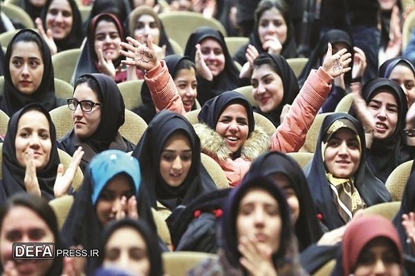 رویکرد مدیران دانشگاهها به فعالیتهای فرهنگی باید تغییر کند رویکرد مدیران دانشگاهها به فعالیتهای فرهنگی باید تغییر کند