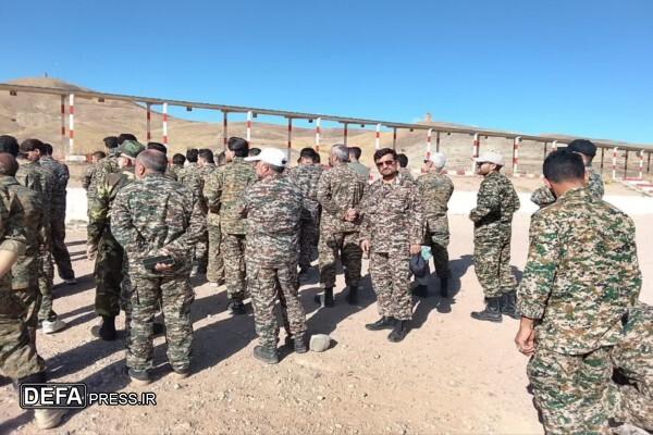 حضور بسیجیان پایگاه مقاومت «سرلشکر صفوی» کوی صفوی در میدان تیر تخصصی قزوین