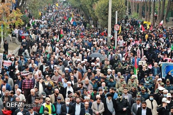 تداوم راه شهدا در ۱۳ آبان؛ البرزی‌ها با آرمان‌های انقلاب تجدید بیعت می‌کنند